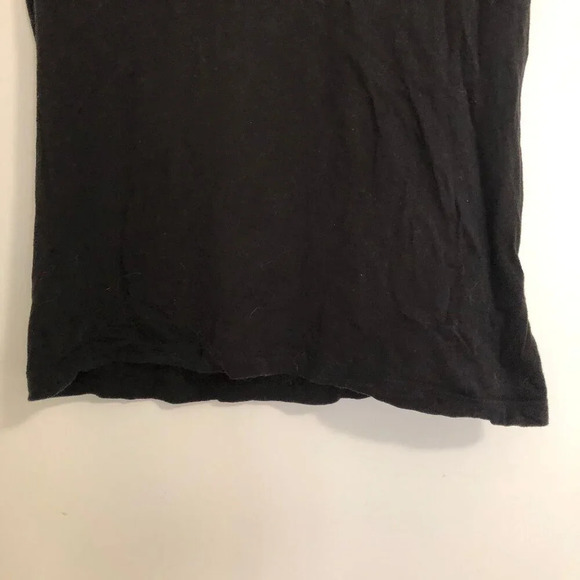True Religion V Neck Y2K Short Sleeve Tee T-Shirt Size  M Black Logo Script - Picture 3 of 11